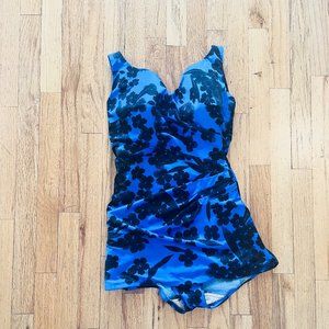 VINTAGE Perfect Fit by RoXANNE Size 16 C Cup Blue Floral Bathing Suit One Piece